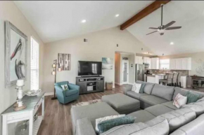 SUITE BEACH ~ Daytona Beach Shores House